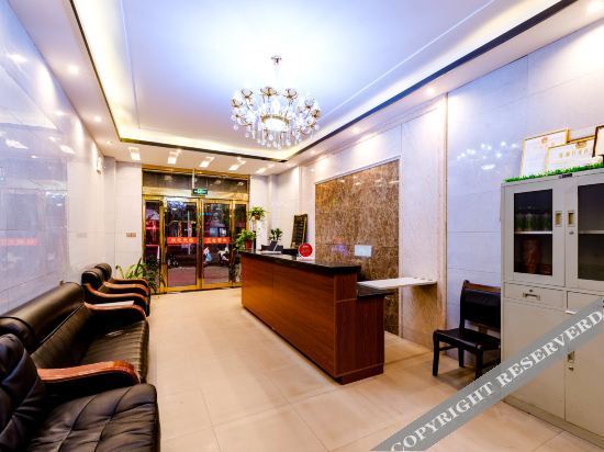 Чжэнчжоу: OYO Zhengzhou New Zhejiang Hotel