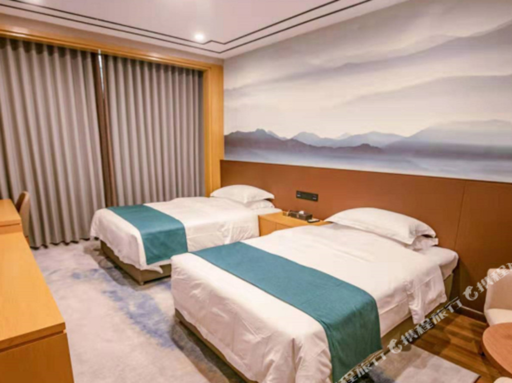 Бачжун: Pingchang Shangge Hotel
