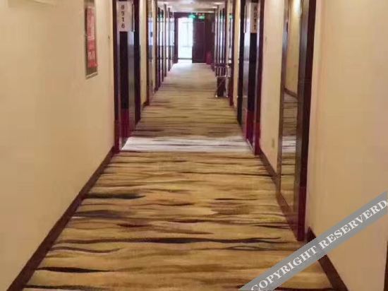 Лишуй: Luoshan Golden Sunshine Star Ji Hotel
