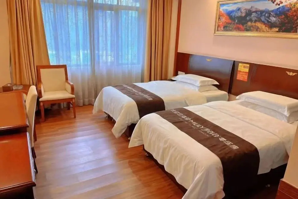 Джиангме: Park Hyatt Business Hotel (Jiangmen East High-speed Railway Station)