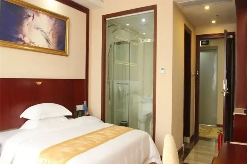 Джиангме: Park Hyatt Business Hotel (Jiangmen East High-speed Railway Station)