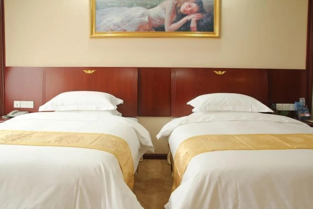 Джиангме: Park Hyatt Business Hotel (Jiangmen East High-speed Railway Station)