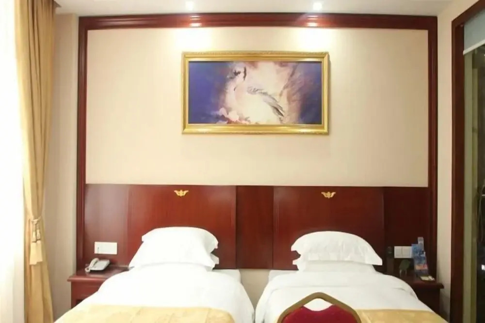 Джиангме: Park Hyatt Business Hotel (Jiangmen East High-speed Railway Station)