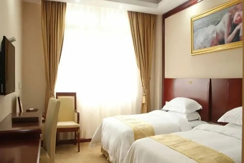 Джиангме: Park Hyatt Business Hotel (Jiangmen East High-speed Railway Station)