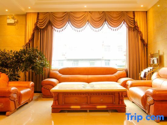 Синьсян: Weihui Lishui Holiday Hotel (Xinxiang Medical College No.1 Affiliated Hospital)