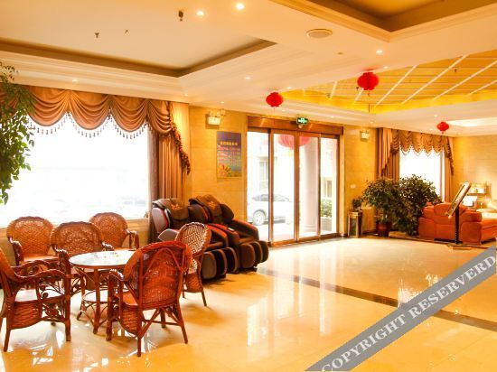 Синьсян: Weihui Lishui Holiday Hotel (Xinxiang Medical College No.1 Affiliated Hospital)