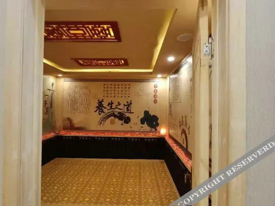 Баоцзи: Jun Hotels (Qishan Caijiapo Railway Station)