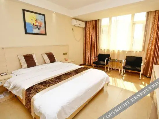 Баоцзи: Jun Hotels (Qishan Caijiapo Railway Station)