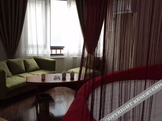 Фуян: Fuyang Week 8 Holiday Leisure Theme Hotel