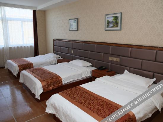 Цзинин: Jinxiang Kaisheng Business Hotel