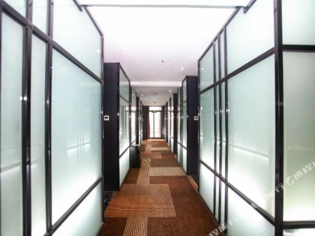 Хандань: Eaka 365 Hotel(Handan Fengfeng Fuyang dong Road )
