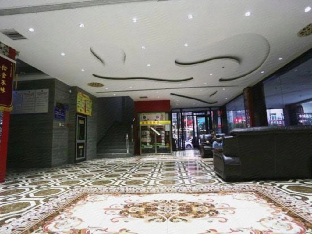 Вэйнань: Junyi Hotel (Weinan Baishui Dongfeng Road Yadong Branch)