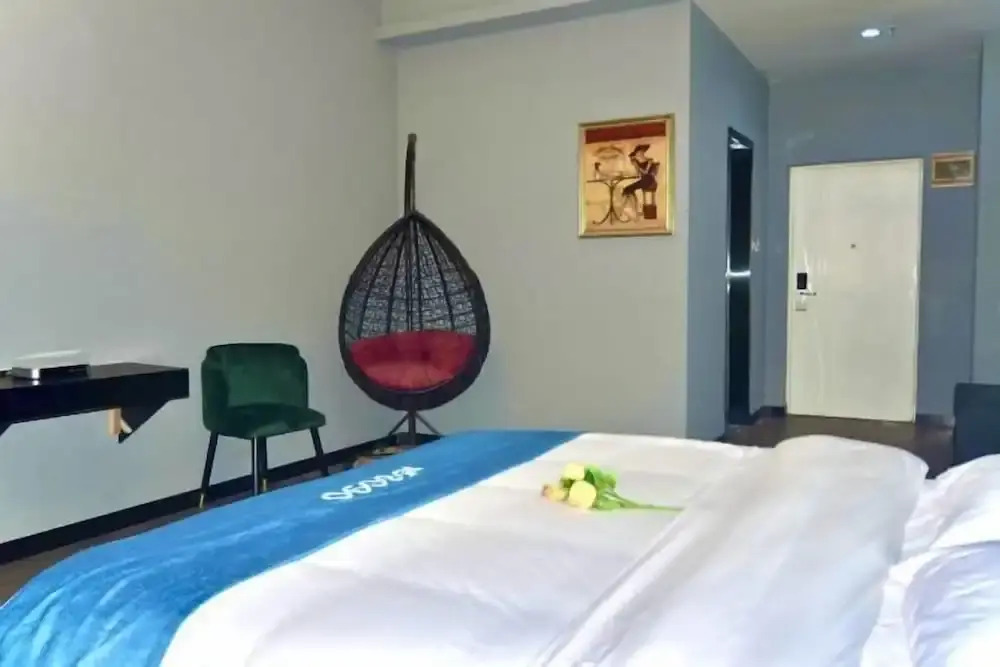 Наньнин: Nanning 8090 Hotel
