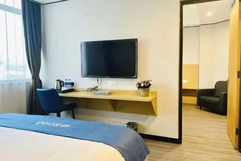 Наньнин: Nanning 8090 Hotel