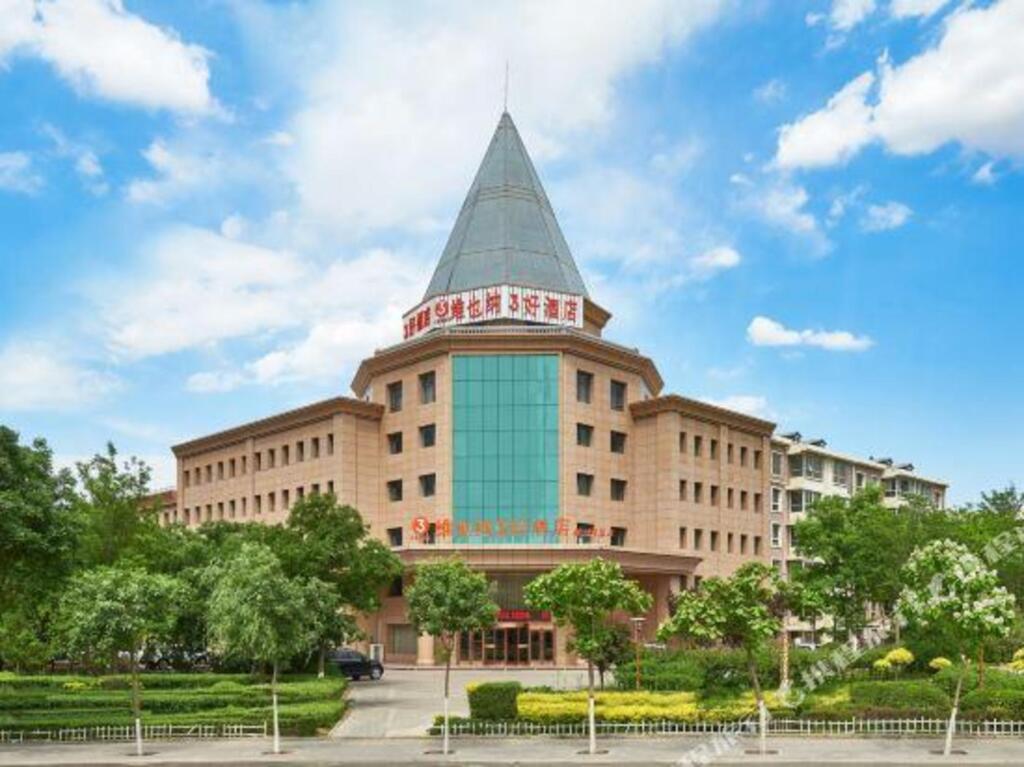 Иньчуань: Vienna 3 Best Hotel (Yinchuan Helan)