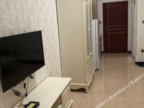 Чжаоцин: Meet U Apartment (Si Hui Wan Du Square)