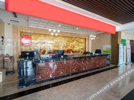 Хецзе: Oyo Heze Palace Hotel (Caozhou Peony Garden Store)