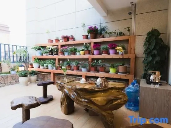 Менхай: Boyu Garden Hotel