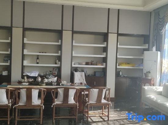 Пуэр: Changyunyi Boutique Hotel