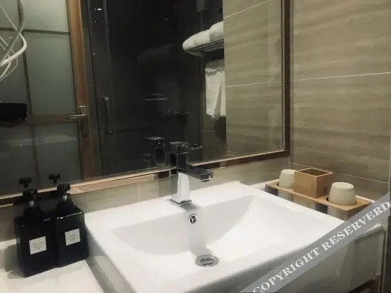 Фошань: Quzhu Chain of serviced apartments (Foshan Xindongli)