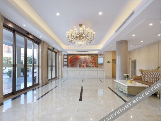 Пиндиншань: Vienna 3 Best Hotel(Chaoyang Middle Road,Ruzhou)