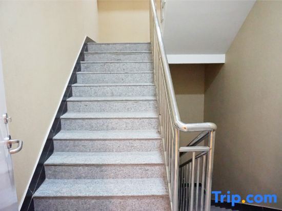 carousel image 5
