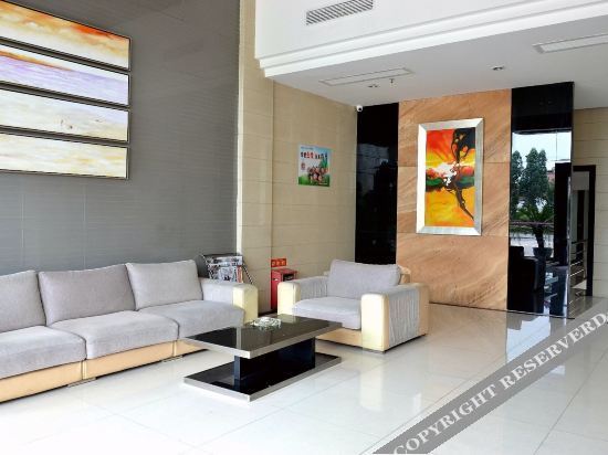 Фошань: Foshan Baina Hotel (Nanhai Film and Television City)