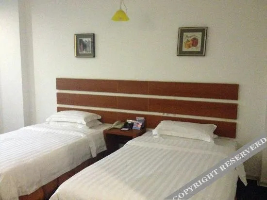 Чжуншань: Haifu Light Luxury Hotel