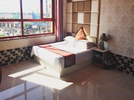 Шэньян: Xinxuyang Express Hotel (Xinmin Agricultural Machinery Company Yiwu Shop)