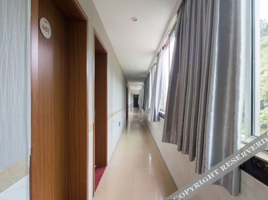 Панжихуа: Panzhihua Yongfeng Business Hotel