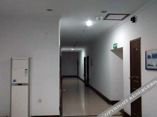 Tongling: Tongling Yijia Express Hotel