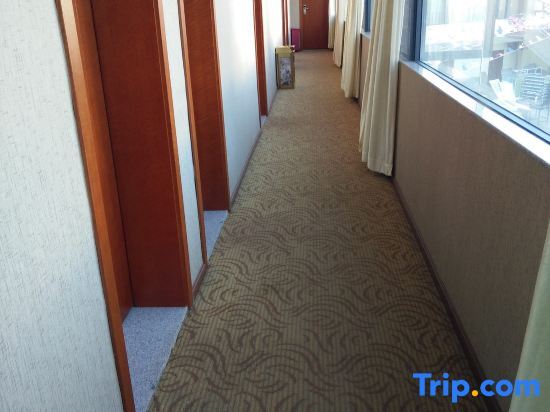 Куньмин: Anning IKEA Express Hotel