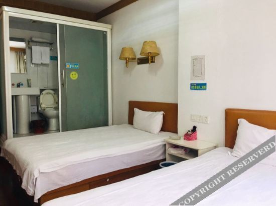 Чжэньцзян: Jurong Shunfeng Express Hotel