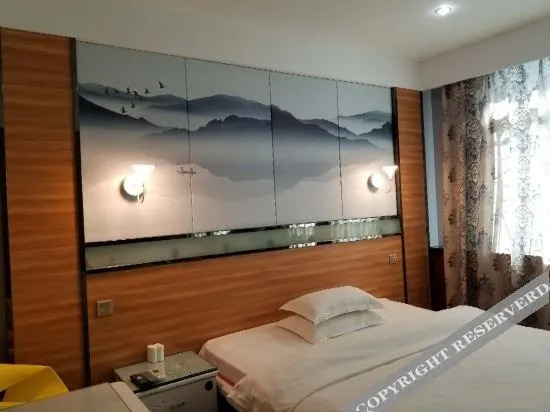 Наньян: Nanzhao Tianli Hotel