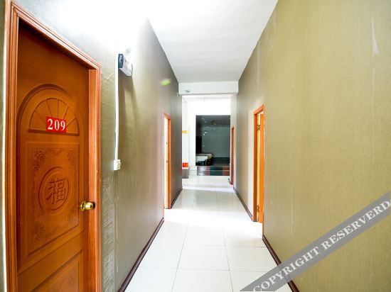 Лоян: Xin'an Zhicheng Hotel