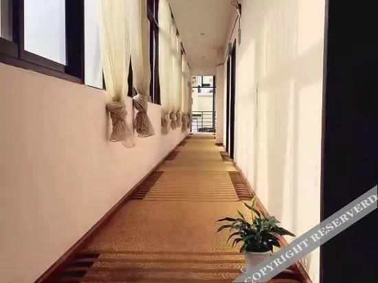 Chuxiong: Chuxiong Qicai Yunshang Express Hotel