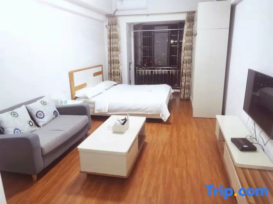 Molv Art Theme Apartment (Foshan Sanshui Wanda Plaza) — фото 3