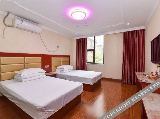 Чжэнчжоу: Zhengzhou Spruce Express Hotel