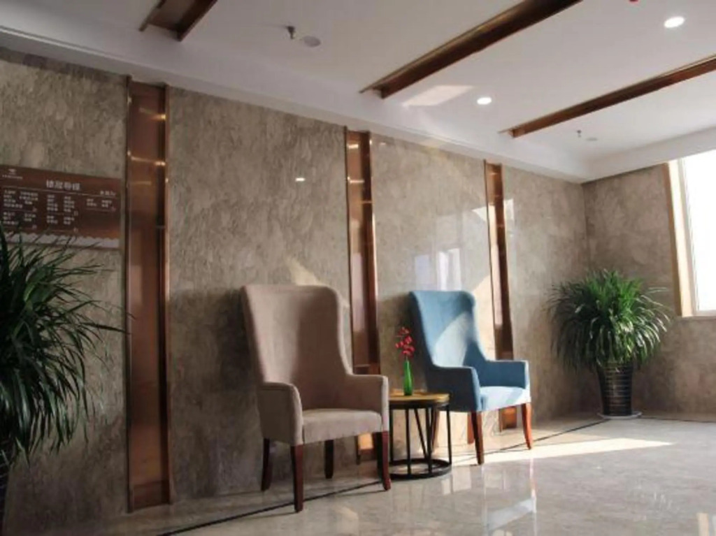 Линьи: Valka International Hotel