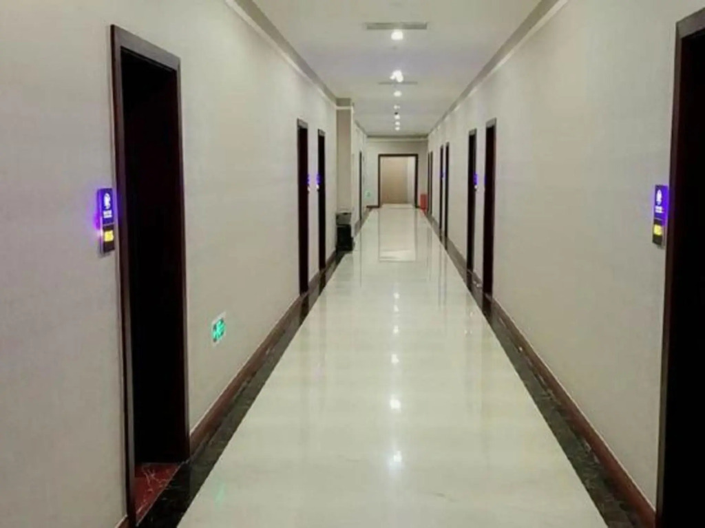 Ибинь: Nanting Hotel