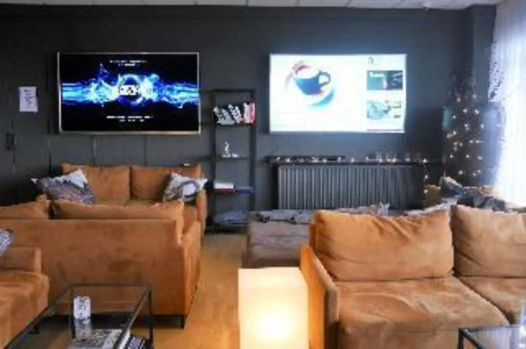 carousel image 1