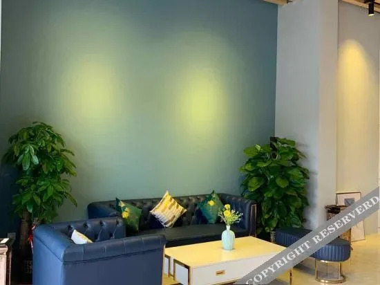 Чжаоцин: Longguang Apartment Hotel (Dawang Jiangjunshan Sports Park Branch)
