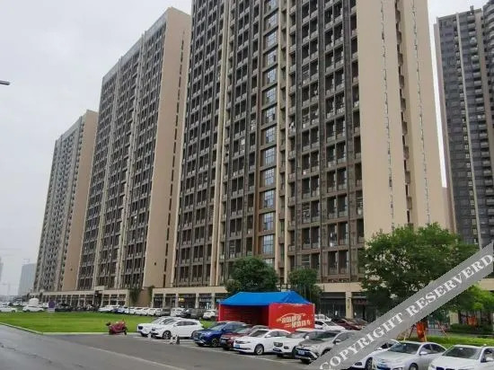 Чжаоцин: Longguang Apartment Hotel (Dawang Jiangjunshan Sports Park Branch)