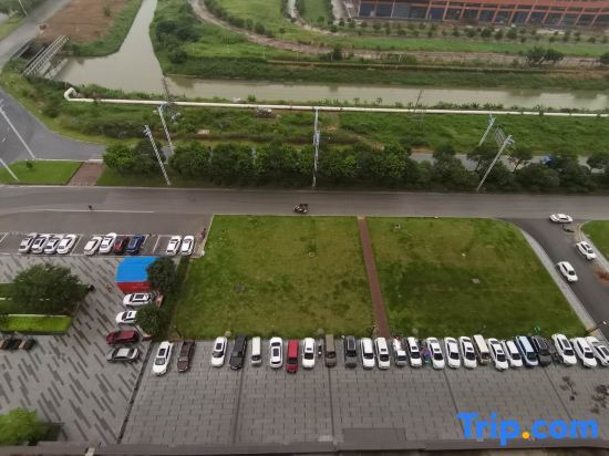 Чжаоцин: Longguang Apartment Hotel (Dawang Jiangjunshan Sports Park Branch)
