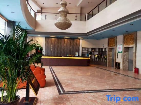 Чжучжоу: Chaling Shangou Premium Hotel (Sankmian Branch)