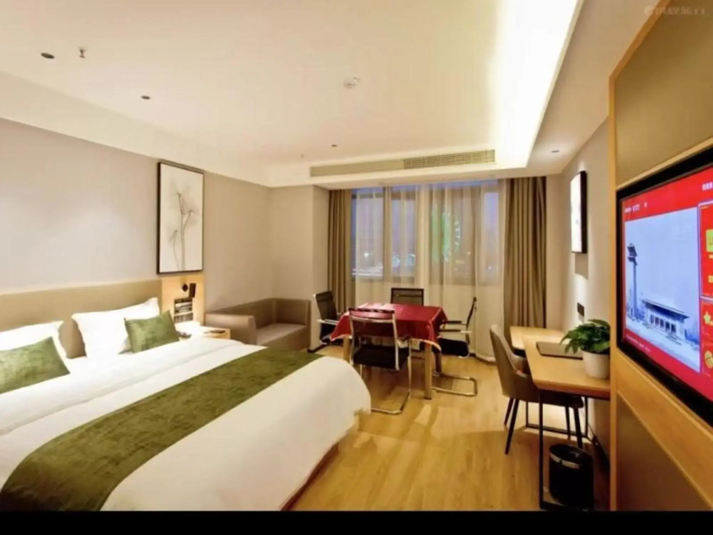 Фуян: greenTree Inn（Linquan Magic City）