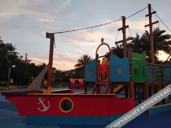Янгиианг: Hailing Island Resort Apartment