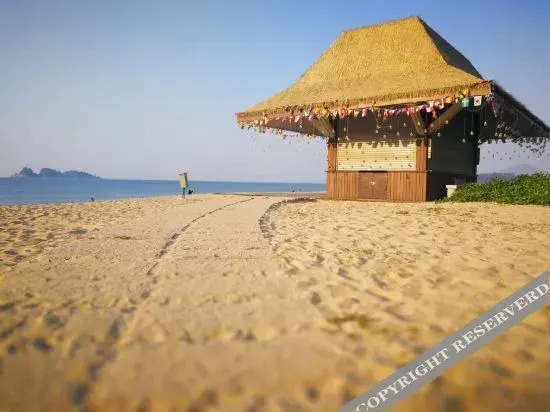 Янгиианг: Hailing Island Resort Apartment