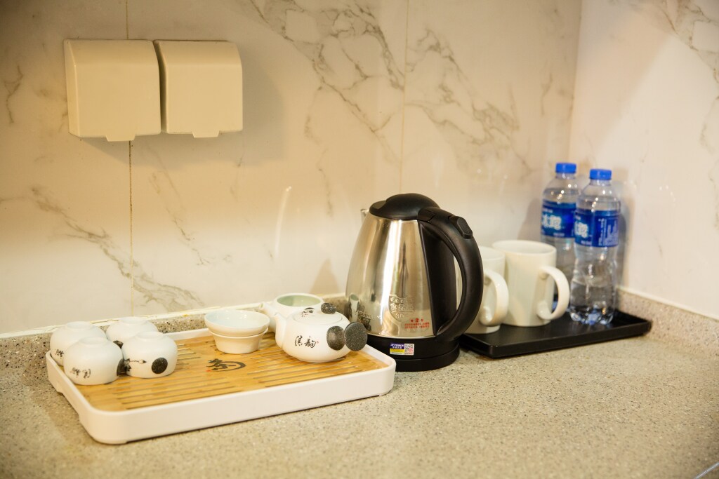 Джиангме: Buyiyang Apartment Hotel