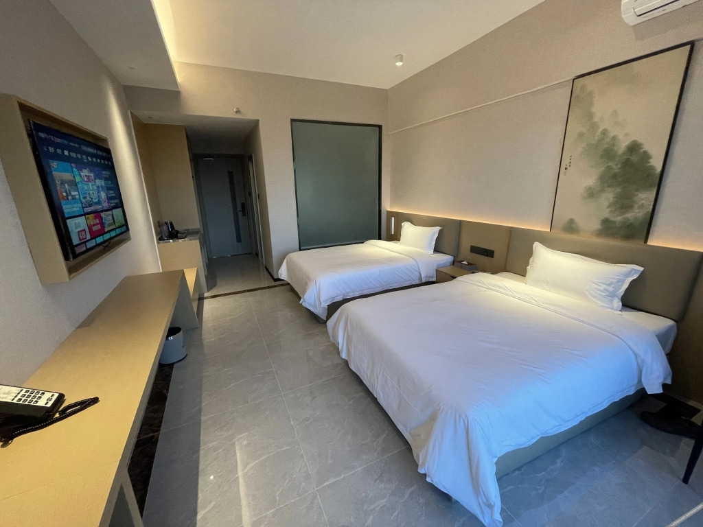 Чжухай: Hyatt Hotel (Zhuhai Pingsha Haiquanwan store)
